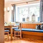 Haus Franzi *